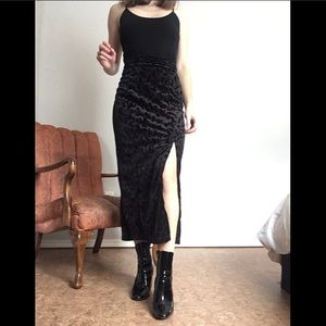 Sleek velvet skirt